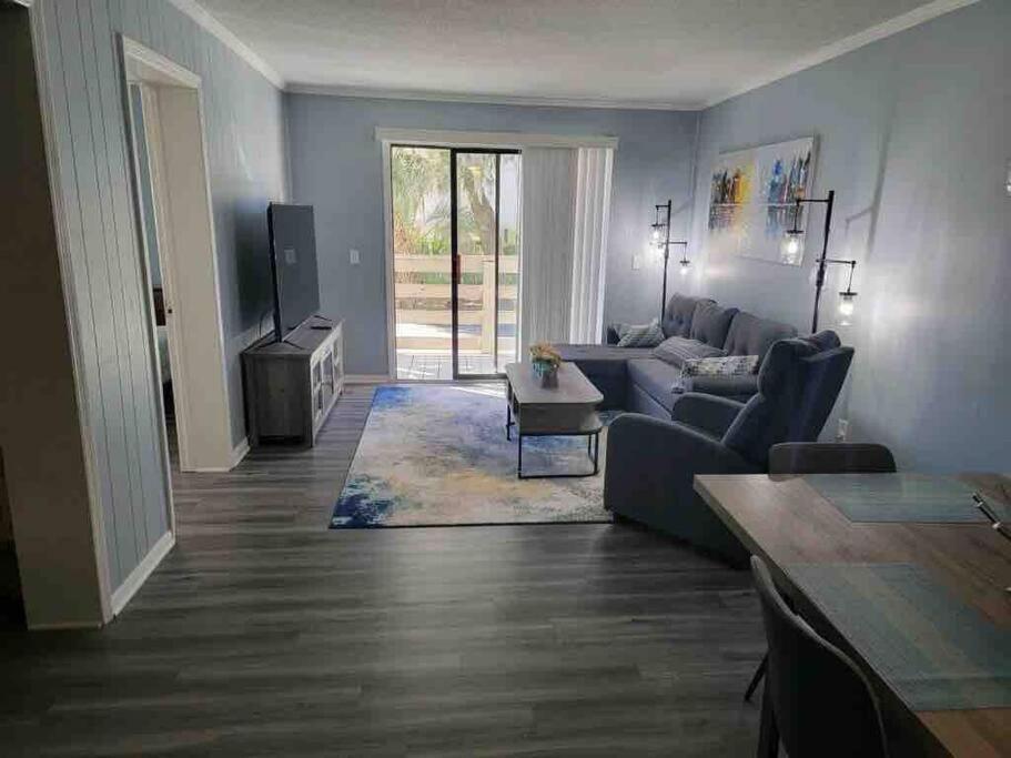 2022 Renovated 2-Bdrm Cozy, Lovely Condo W/Parking! Hilton Head Island Kültér fotó