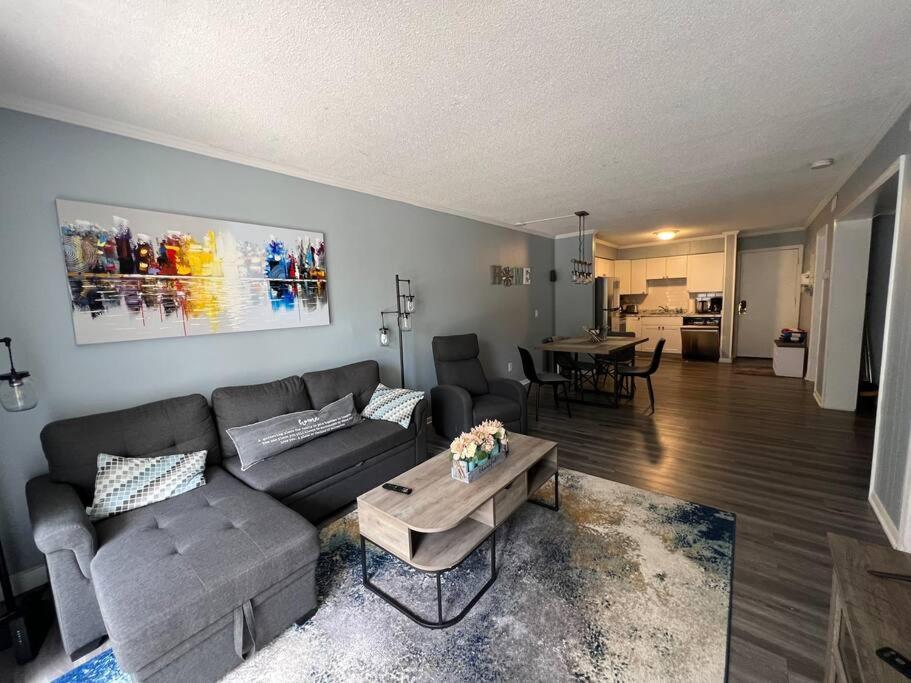 2022 Renovated 2-Bdrm Cozy, Lovely Condo W/Parking! Hilton Head Island Kültér fotó