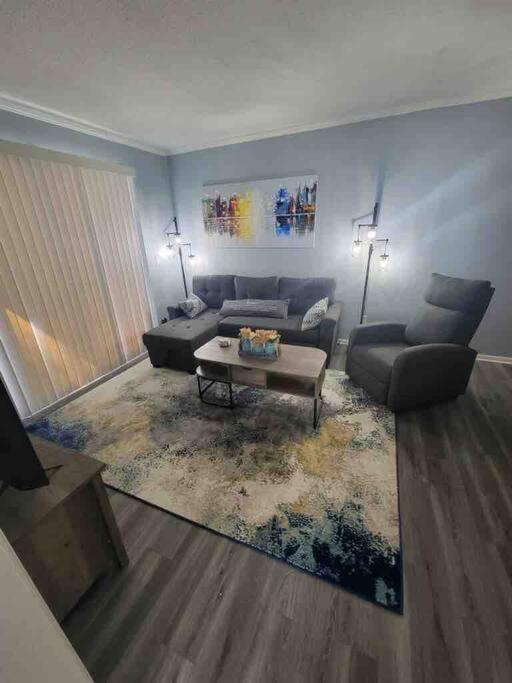2022 Renovated 2-Bdrm Cozy, Lovely Condo W/Parking! Hilton Head Island Kültér fotó